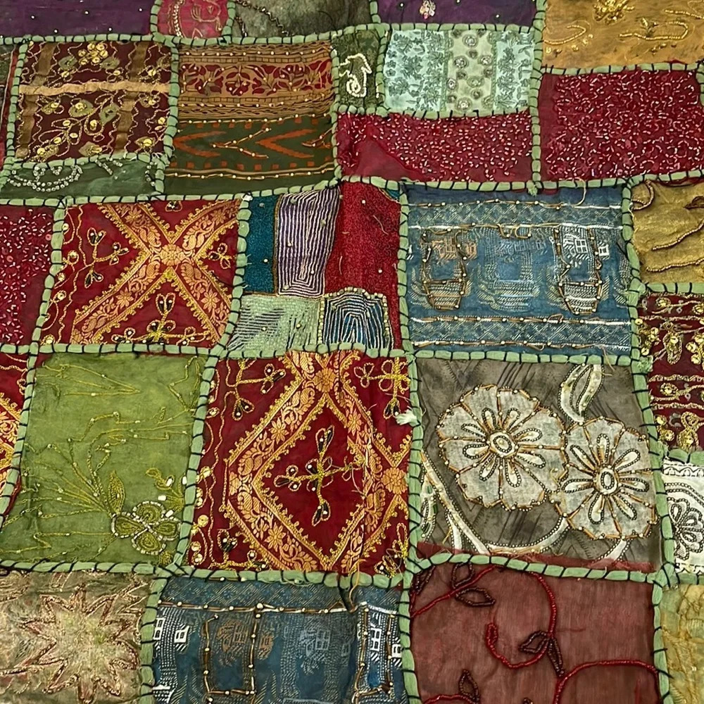 Ornate Indian inspired table covering/accent - Picture 3 of 4